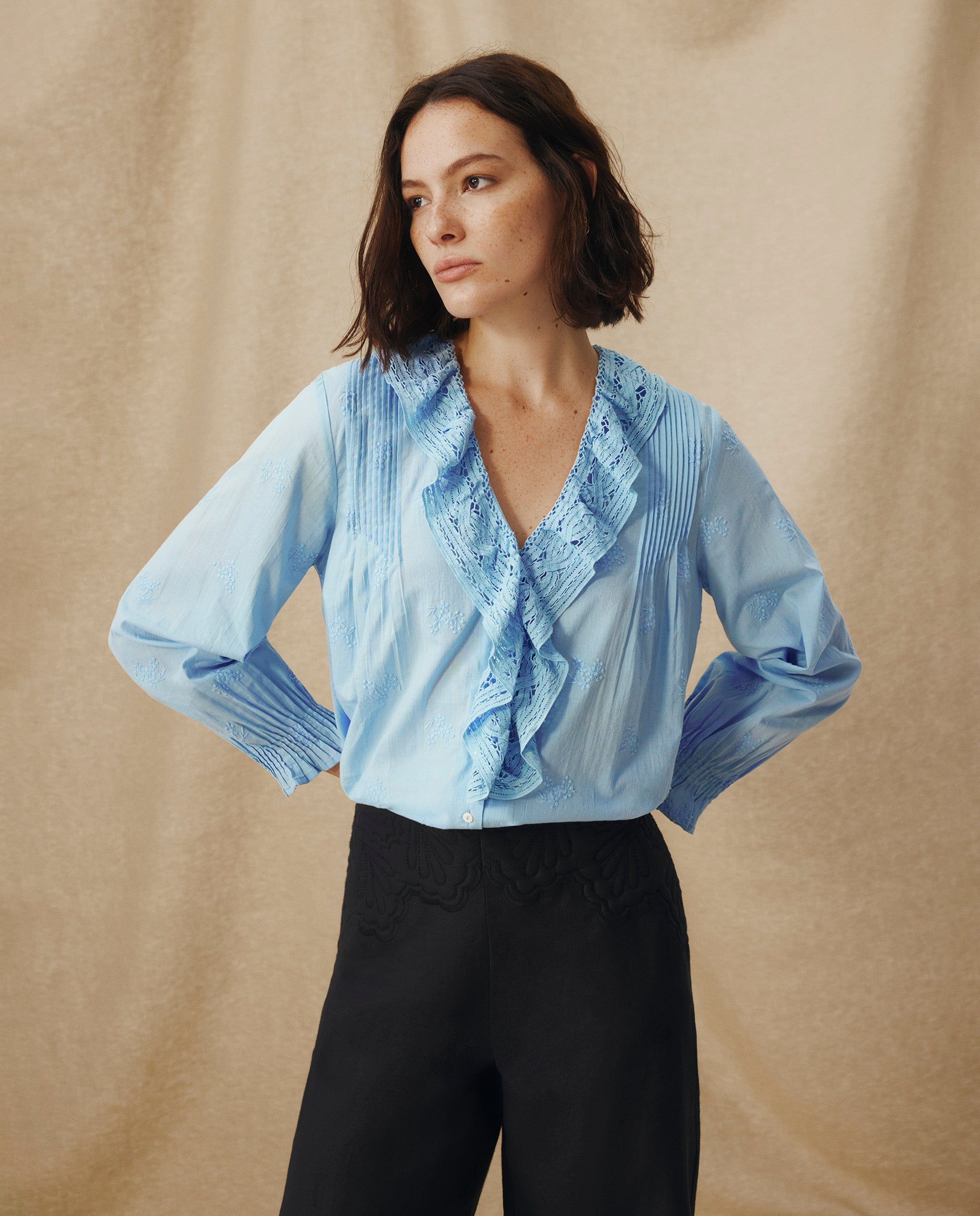 KAIRA Pale Blue Embroidered Cotton Ruffle Blouse – shopmaksu EU