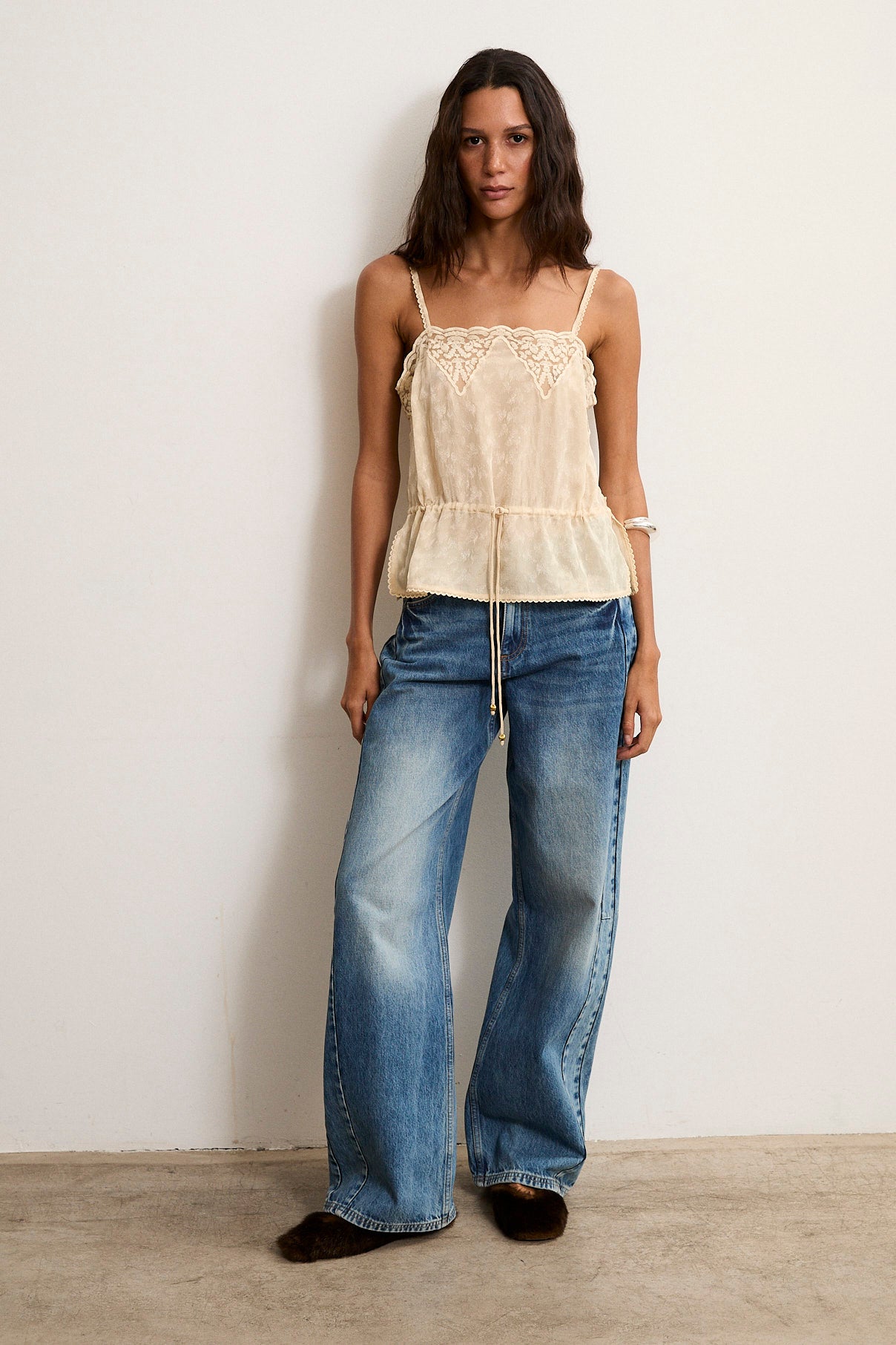 JAMIE | Pantalón Denim de algodón 100% de corte recto