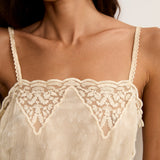 SURI | Top Fruncido Beige