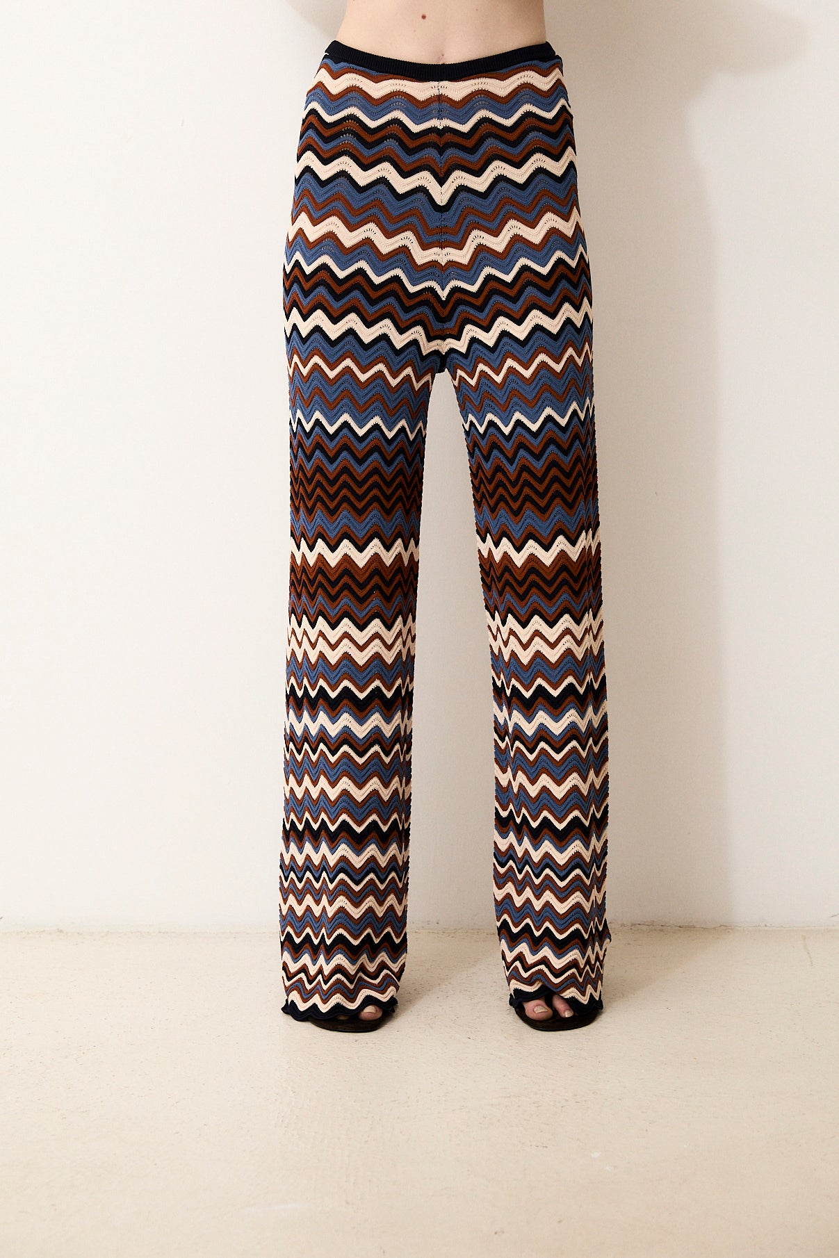 NONA | Knit Trousers with Multicolored Zigzag Pattern