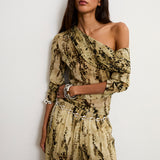 PENELOPE | One-Shoulder Blouse