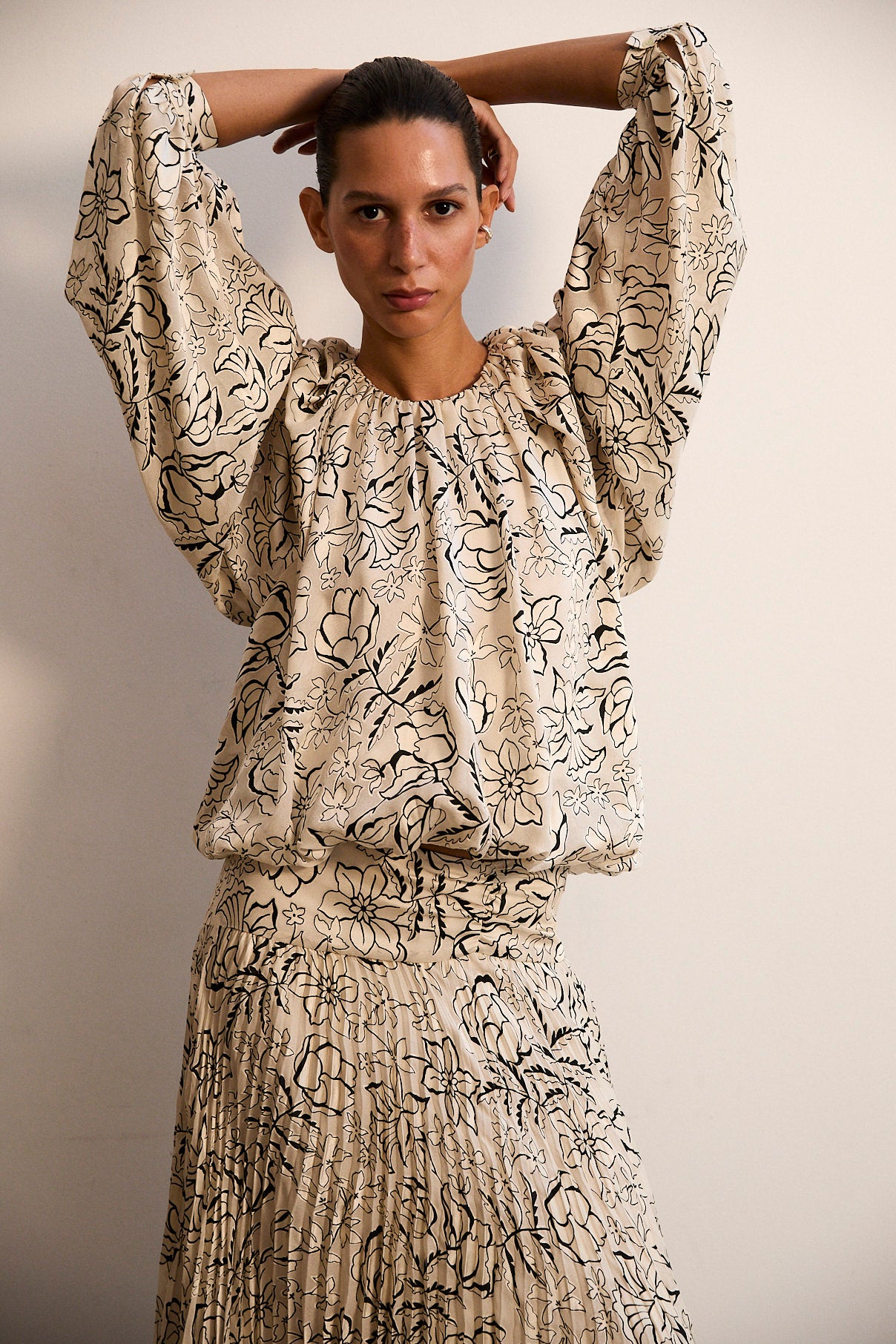 NICHOLASSA | Blusa con estampado floral