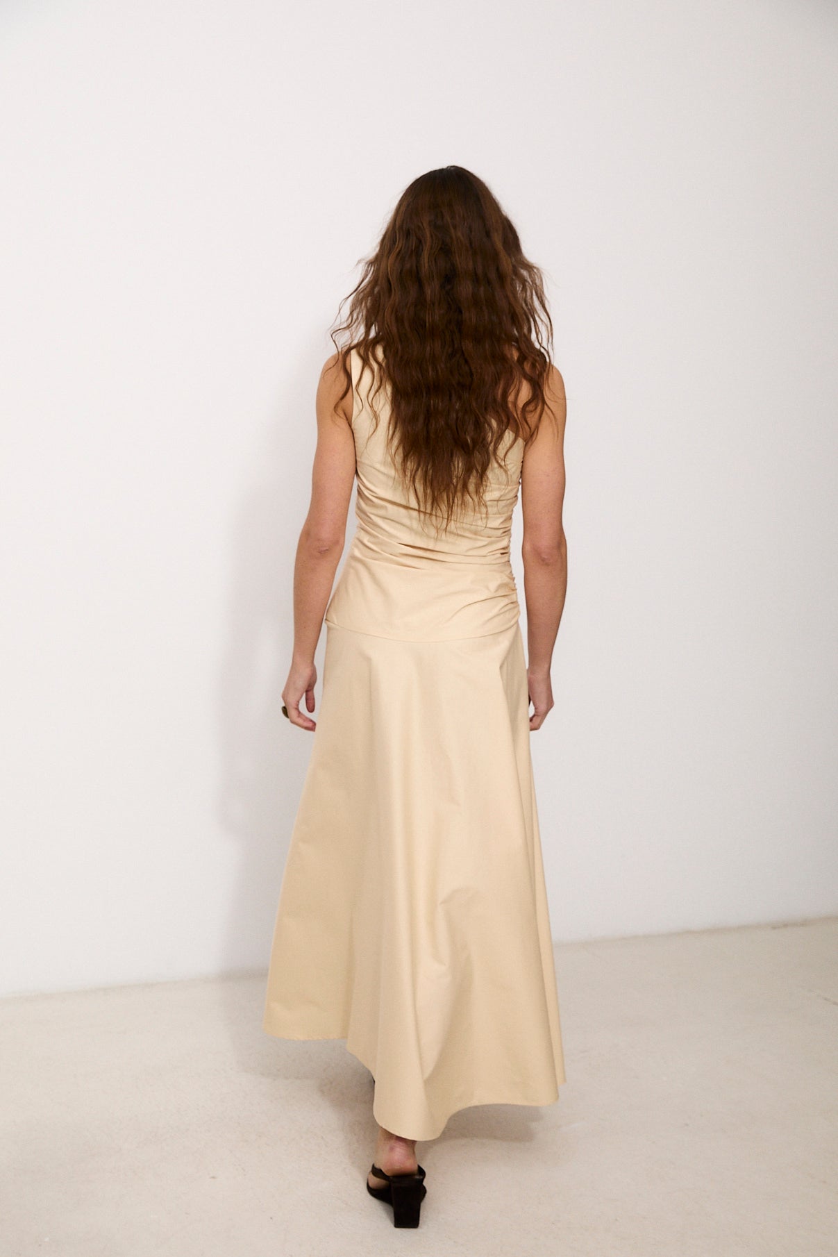 CELIA | One-Shoulder Ecru Cotton Midi Dress