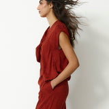 SULTANA | Rust Tonal Jacquard Twist Front Top