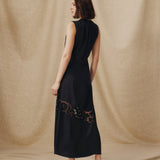 PAMPITA | Vestido largo con detalle bordado negro