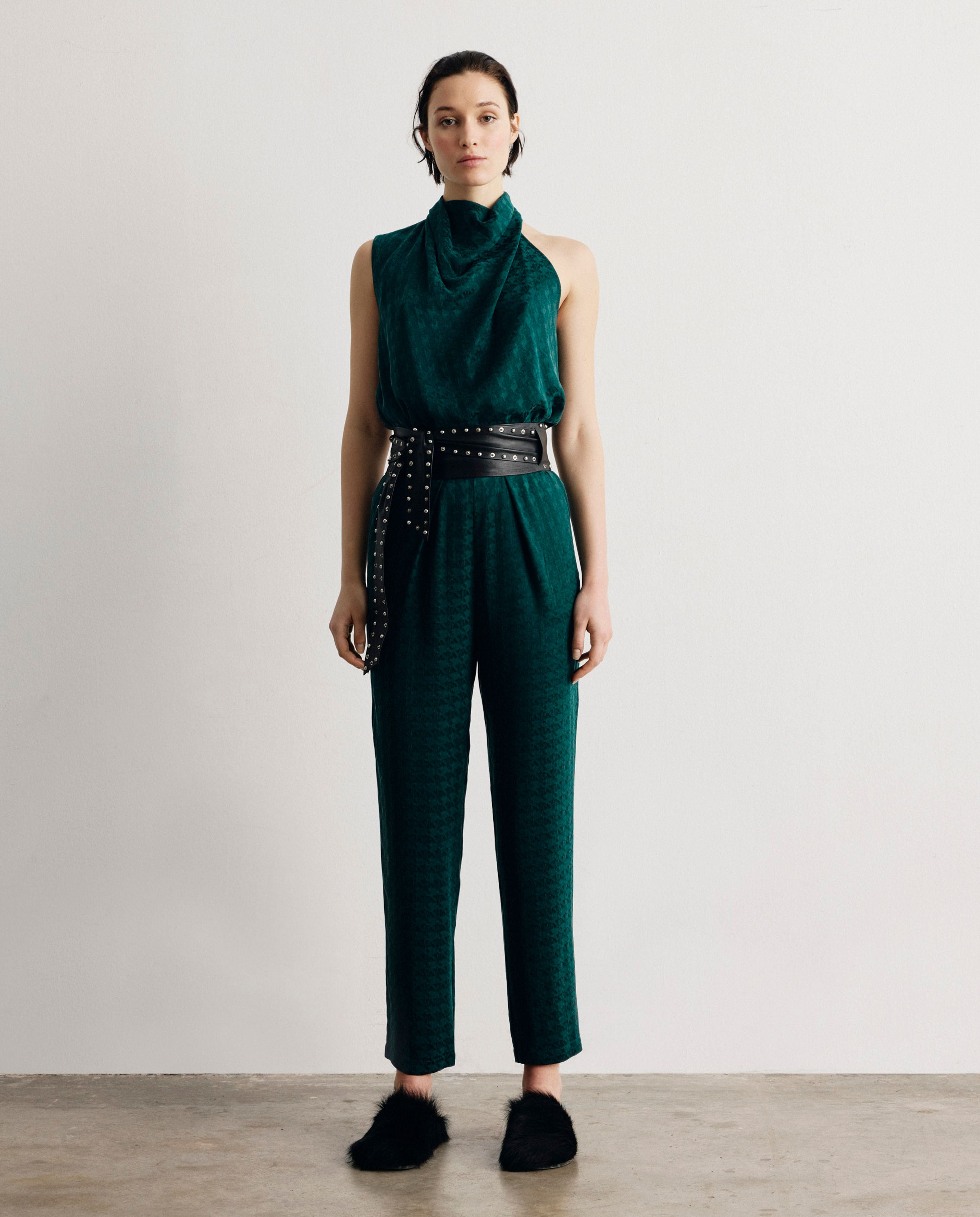 FW23 P TOP 1893 486-225